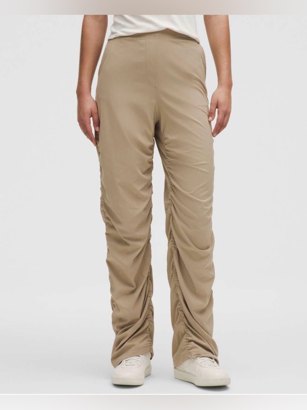 Lululemon Dance Studio Slim-Fit High-Rise Flared Pant in Sheer Oak - Picture 2 of 6